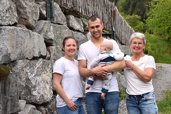 Wir, die Familie Eisenmann, freuen uns auf Sie